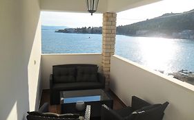 Apartment Ante